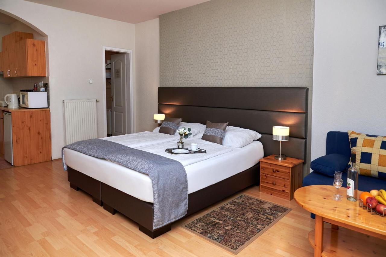 Apartman Brigitte Buekfuerdo Extérieur photo